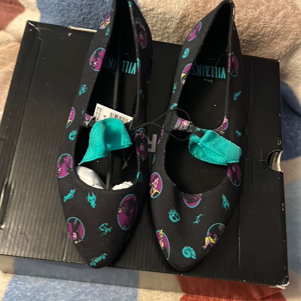 Torrid size 8w villains Maryjane